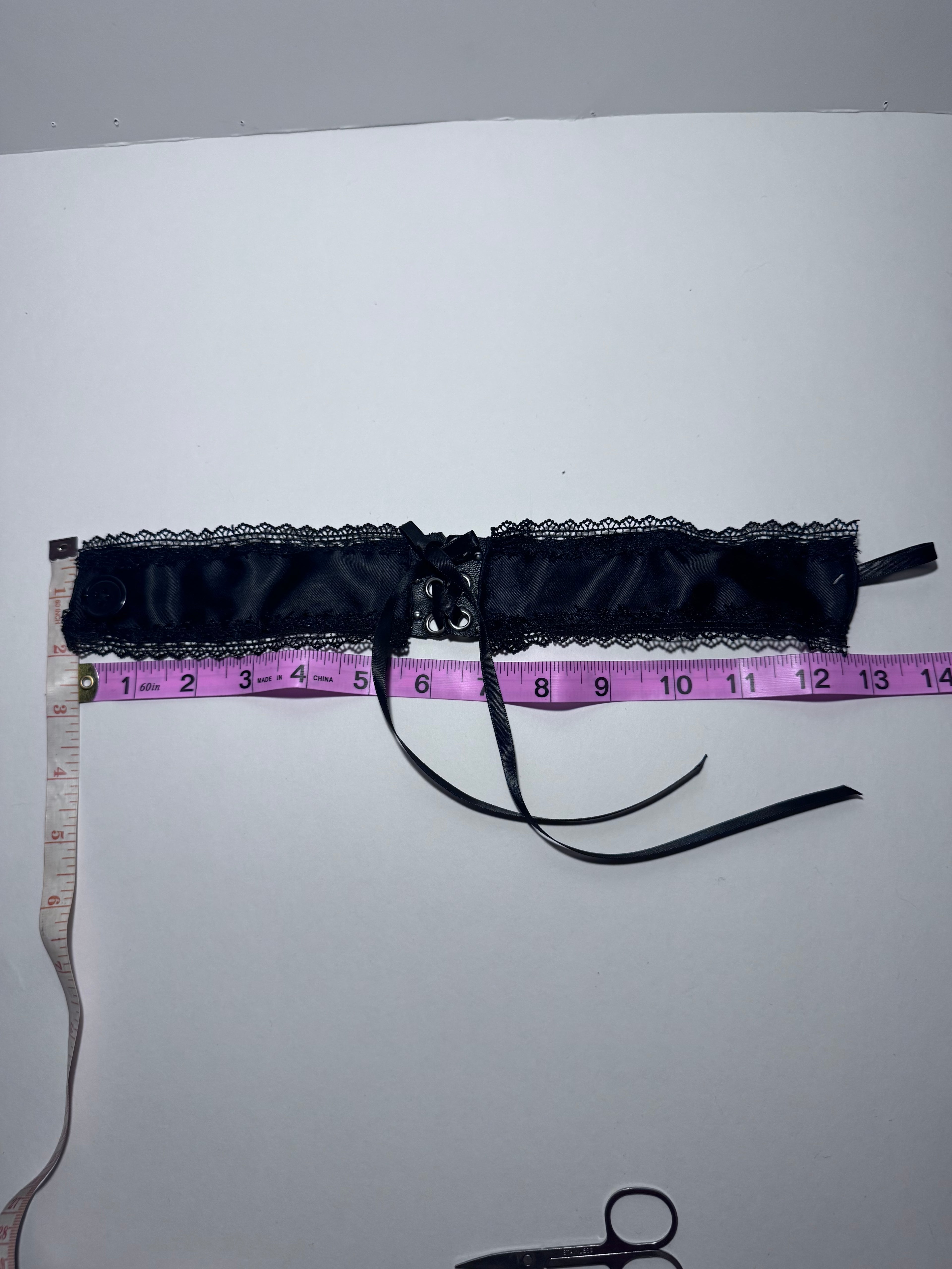 blacked out lace choker